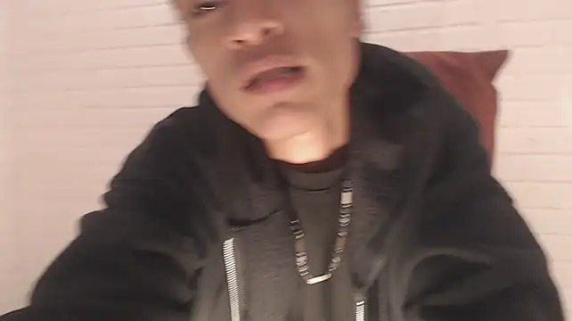 Edward_Milleer Show Webcam