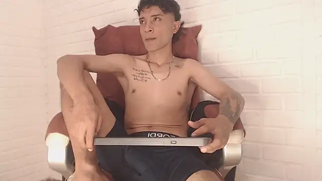 Edward_Milleer 网络视讯表演