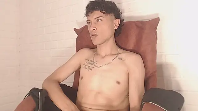 Edward_Milleer Pertunjukan Webcam