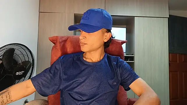 Show de Edward_Milleer na webcam