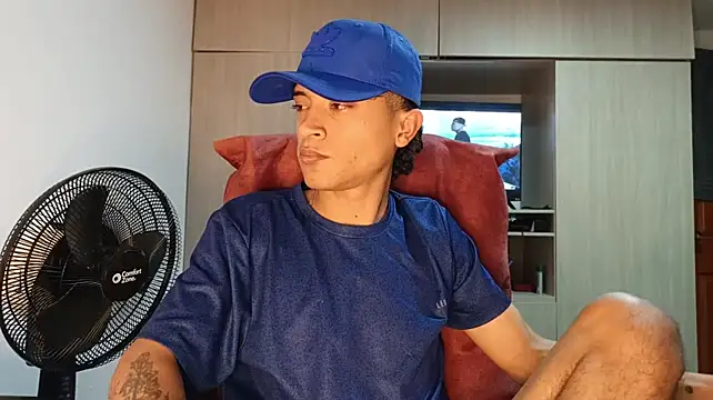 Show Webcam de Edward_Milleer