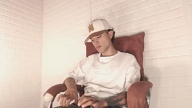 Webkamerová show Edward_Milleer