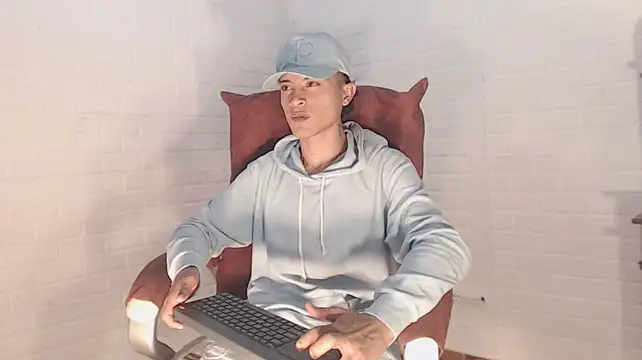 Edward_Milleer: вебкам-шоу