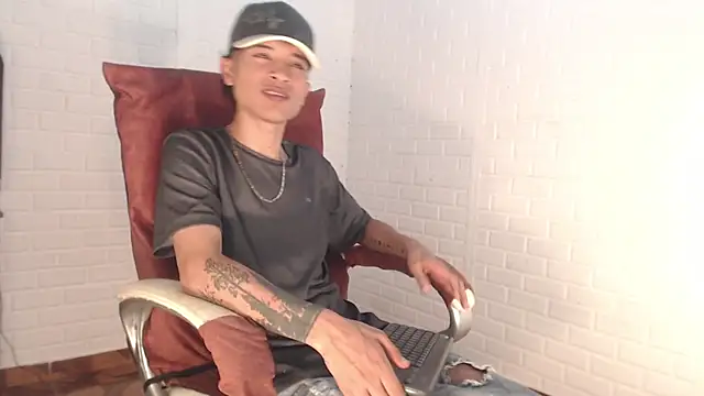 Edward_Milleer's Webcam Show