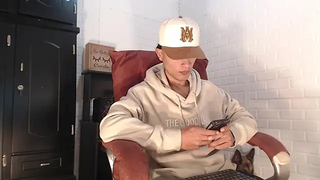 Edward_Milleer Webcam show