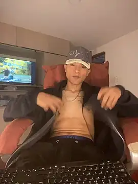 Edward_Milleer Pertunjukan Webcam