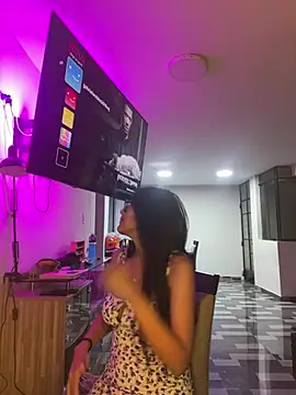 Онлайн чат XXX AleFantasy000001Peru
