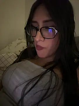 Chat XXX en directo de SandraFantasyy