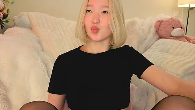 milli_sun_ 网络视讯表演