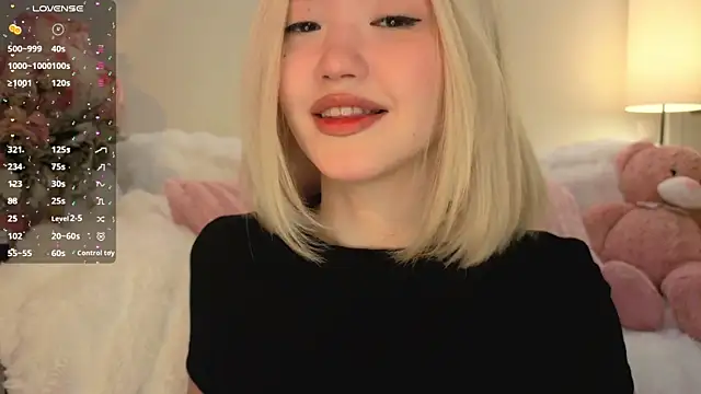 milli_sun_'s Webcam Show