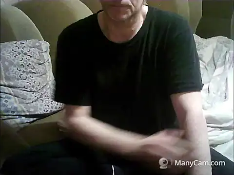Mr__XX: διαδικτυακό σόου στην κάμερα