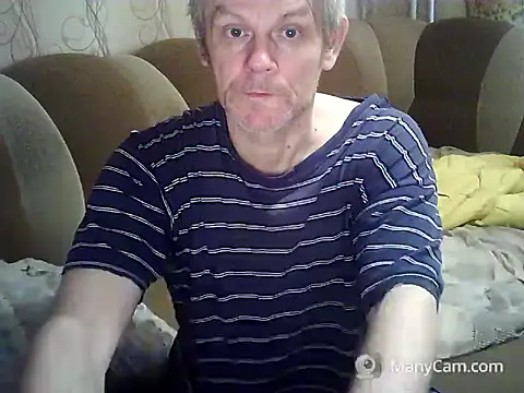 Mr__XX Show in webcam