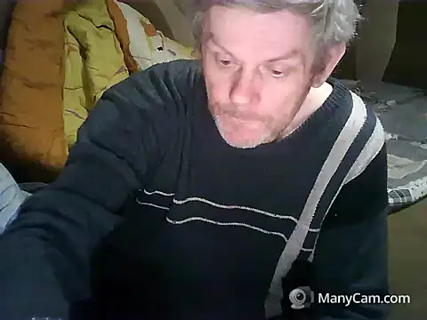 Mr__XX Show in webcam