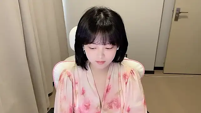 max688 现场XXX聊天