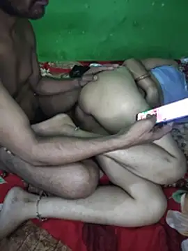 RADHAHOn Webbikameraesitys