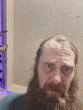 LoadedInstance4 Webcam Show