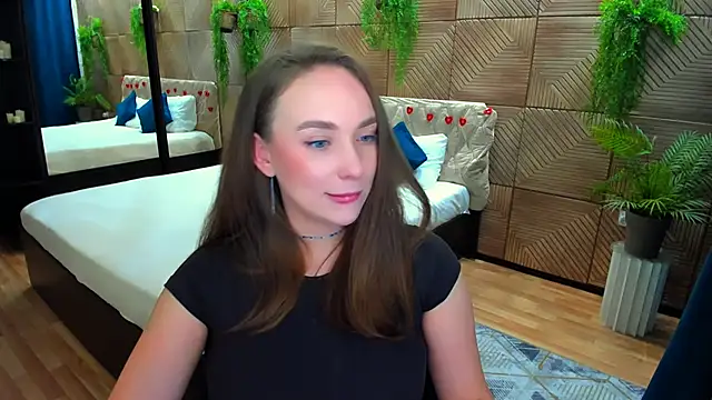 TrueReincarnation Chat XXX in diretta