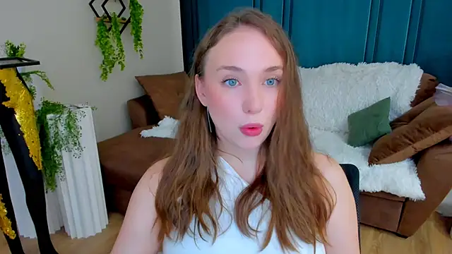TrueReincarnation Chat XXX in diretta