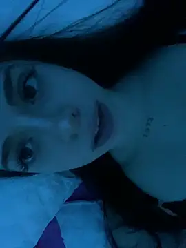 yazminlove Webcam-Show