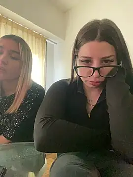yazminlove Webcamshow