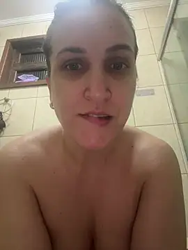 Bia_sexynovaes' Webcam Show