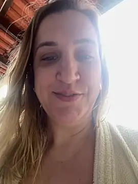 Show de Bia_sexynovaes na webcam