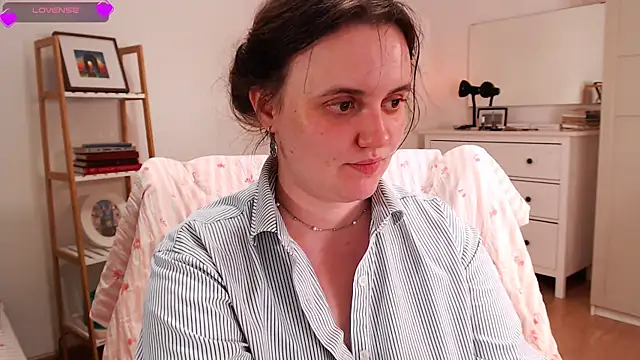 VivianMarble XXX чат на живо