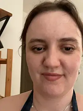 Chat +18 de VivianMarble ao vivo
