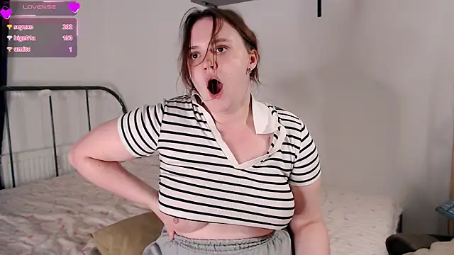 Živý XXX chat VivianMarble