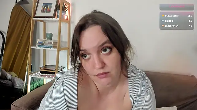 Chat +18 de VivianMarble ao vivo