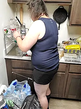 Goodlittlesissy_: διαδικτυακό σόου στην κάμερα