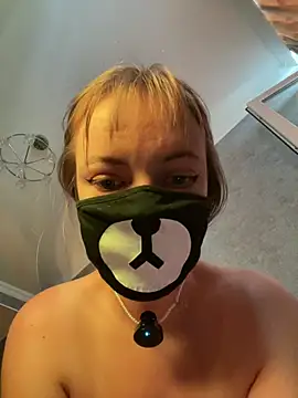 Your_Little_Bear Chat XXX live