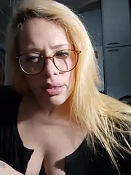 Bellatriz-horse's Live XXX Chat