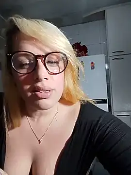 Lilith_Loira Live XXX-chat