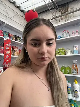 imlindapink Adlı Modelin Canlı XXX Sohbeti