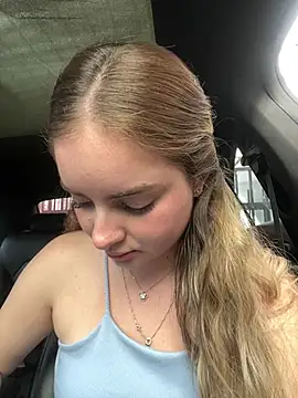 Chat XXX en directo de imlindapink