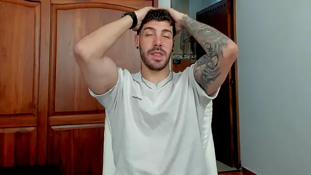 Guyinthemountain Webcam show