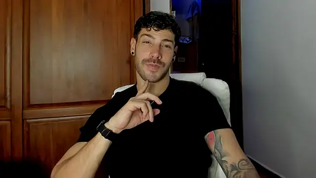 Guyinthemountain Show Webcam