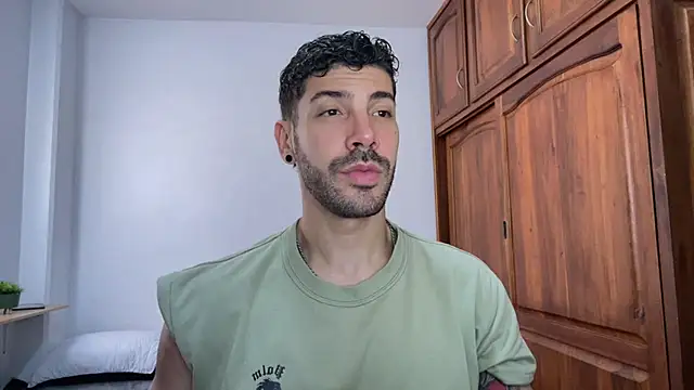 Guyinthemountain Show Webcam
