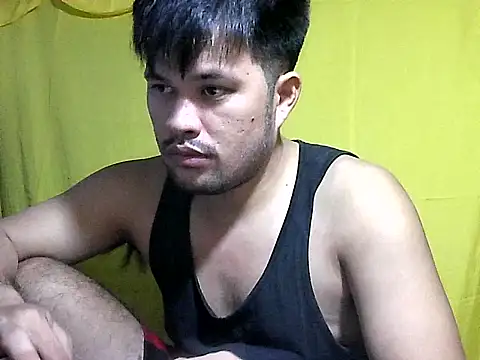 HairyHottestpinoyHandsome Adlı Modelin Web Kamerası Şovu