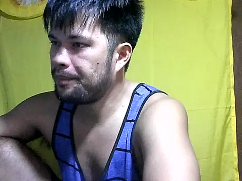 HairyHottestpinoyHandsome Show in webcam