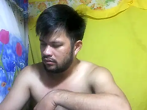 Czat XXX na żywo – HairyHottestpinoyHandsome