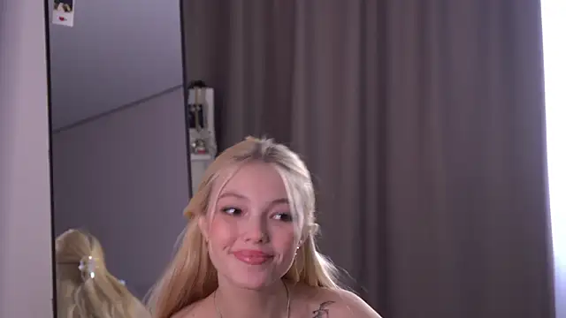 norakisses 现场聊天室