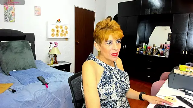 Angelina_Stone_65 – Naživo XXX chat