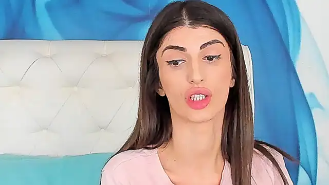 SkinnyDolly – Live XXX-chat