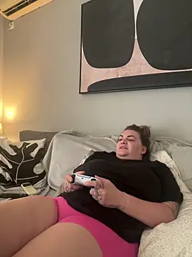 Czat XXX na żywo – HeyBABYGIRL