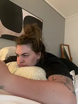 Czat XXX na żywo – HeyBABYGIRL