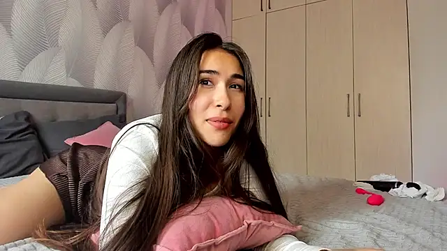 Bambiii_bby Chat XXX in diretta