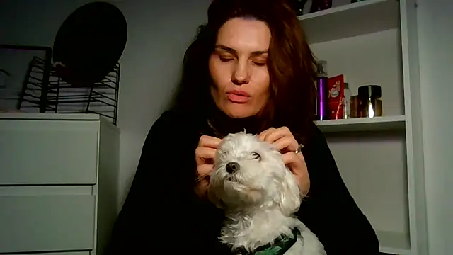 Chat XXX en directo de Ms-Lust1-