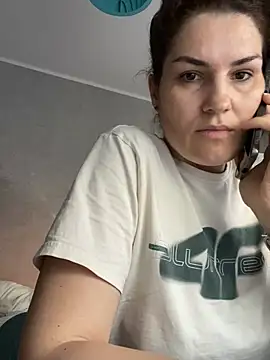Živá chatovací místnost Ms-Lust1-